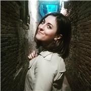 Laureata in Arti Visive contemporanee, Curatrice e Art Advisor